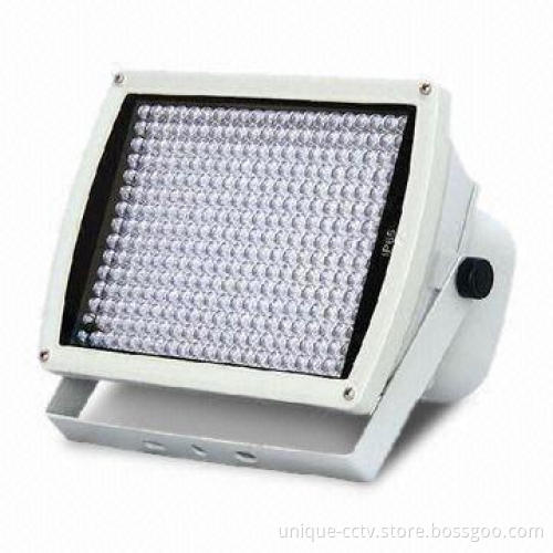 IR Illuminator with 30° Angle and 150m Outdoor Visible Distance